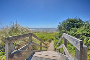 Pet-Friendly Gold Beach Townhome Ocean Views